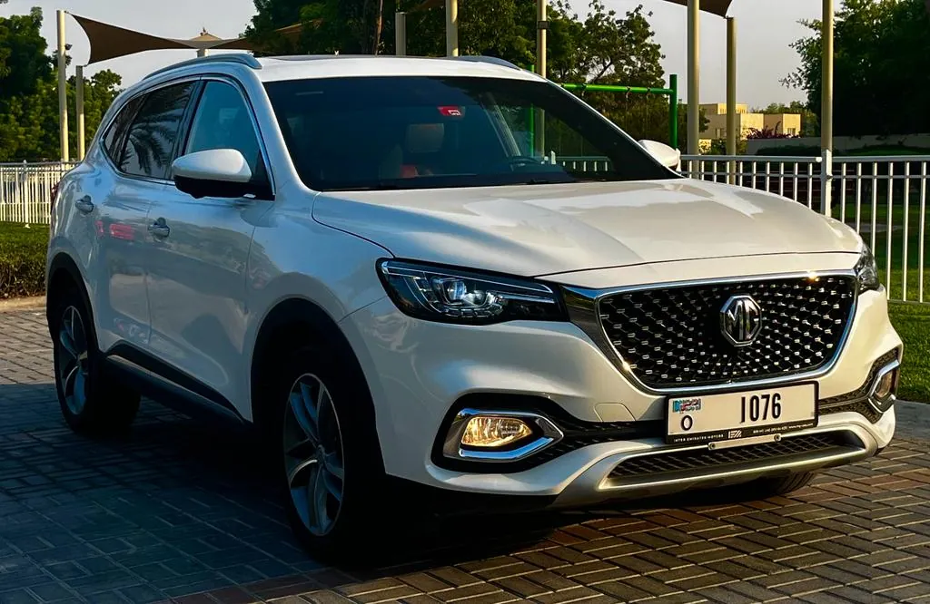 MG HS Turbo 2023 Full Option for rent in Dubai